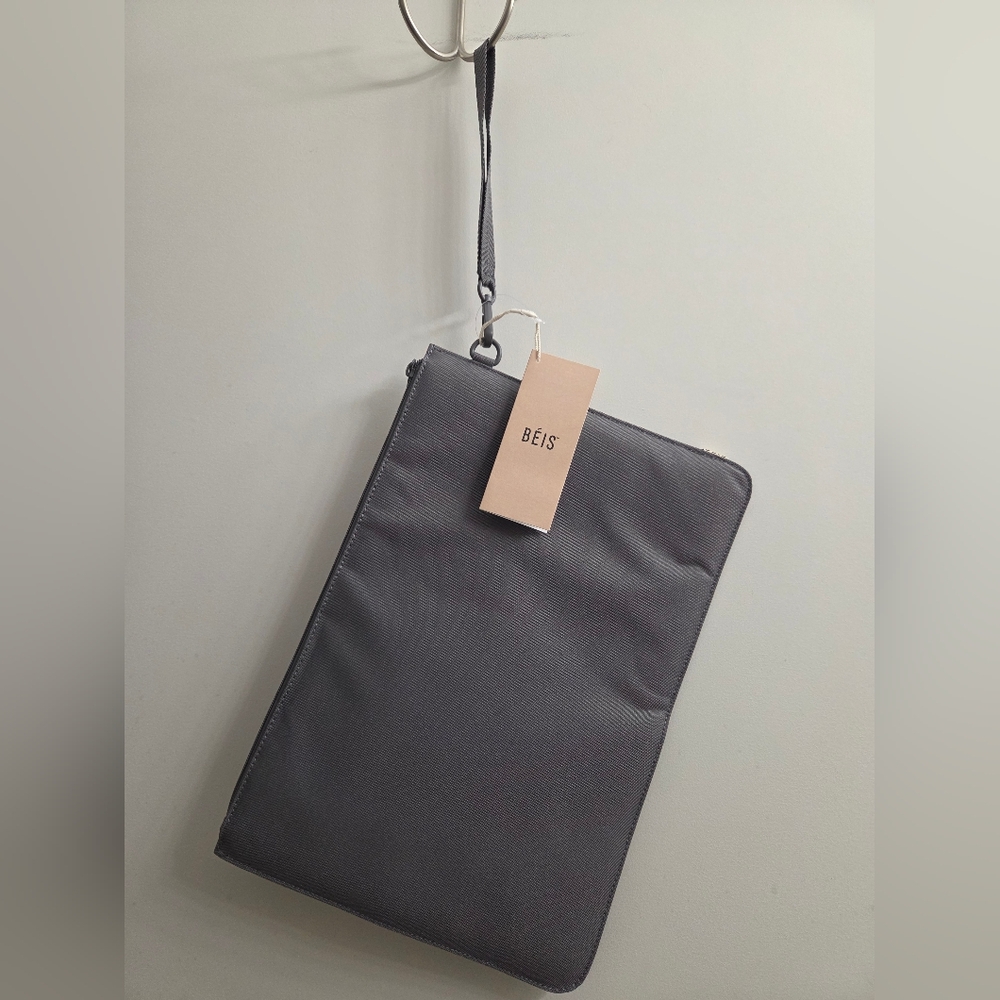 BEIS Charcoal Laptop Case